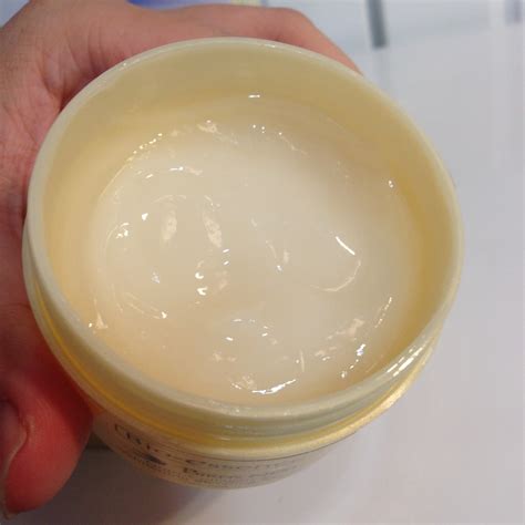 My friend recommended this bio essence on their bird's nest line so i waited patiently until my nutox finished up and immediately purchase bio essence. beautybypapot: Review: Bio-Essence Bird's Nest Nutri ...