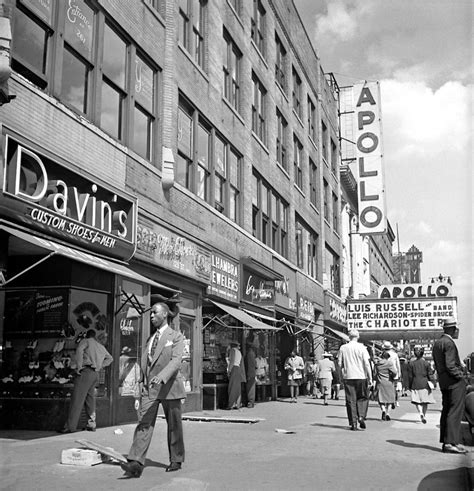 1950s Sidewalk Scene On 125th Street In Harlem Including The Apollo