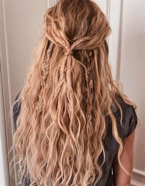 10 Cute Beach Hairstyles That Are Instagrammable Af Fashionisers