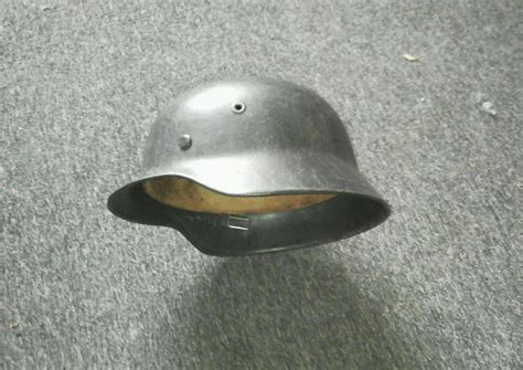 Need Help Ww2 German Combat Helmet Marked Et64 And 221