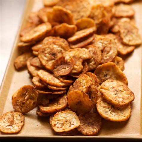 Baked Banana Chips Recipe By Archanas Kitchen