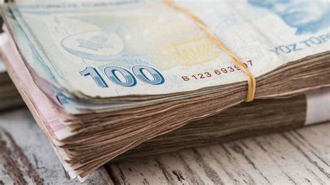Hazine 28 1 milyar lira borçlandı