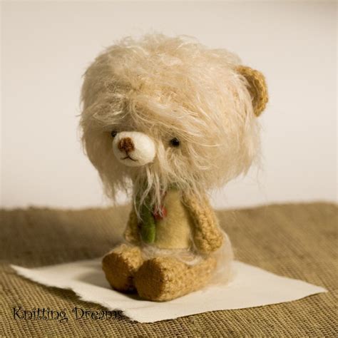 Sep 10, 2021 · as well as this, emma has given a set of colour cards for your knitting, a sheep needle gauge, some sheep stitch markers in a cute sheep tin and 5 skeins of shilasdair luxury dk yarn. мишки от Knitting Dreams. Обсуждение на LiveInternet ...