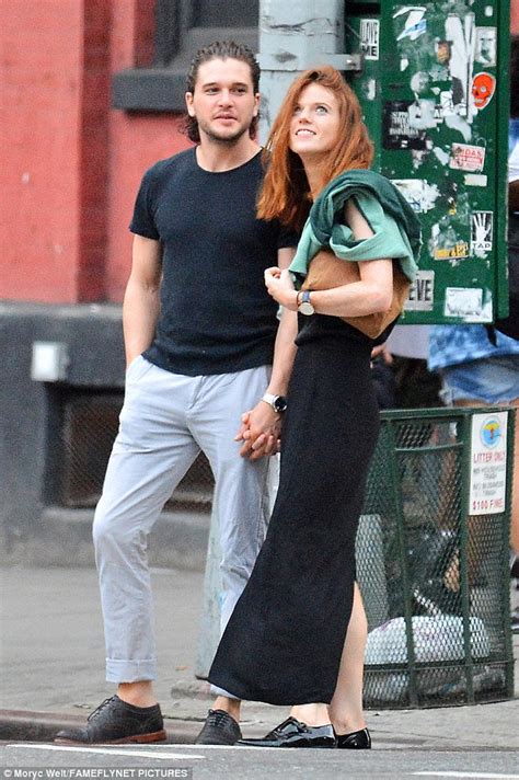 (you know a romance is real if it can blossom amidst all that.carnage.) in may, harington revealed he and leslie are moving in. GoT's Kit Harington and Rose Leslie look totally smitten ...