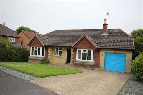 3 bedroom detached bungalow for sale in st edmunds green sedgefield ts21