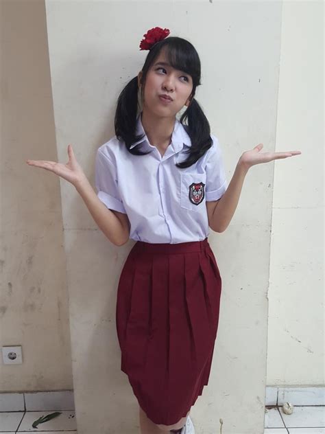 Dimana saat itu sedang berlibur dan tinggal perumahan yang bersuhu dingin. Beby Chaesara A on Twitter: "Ini pas sesi satu & dua ...