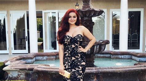 Ariel Winter Slayed Prom With This Disney Princess Moment Huffpost
