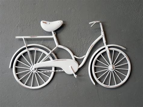 Welcome your guests with a beautiful bicycle and colorful design. Bicycle Wall Art/ Wall Decor/Bicycle/Beach Decor/Bicycle