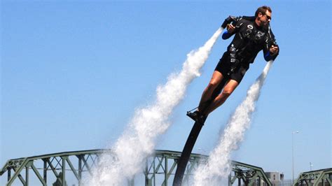 Thrill Seekers Fly High With Water Powered Jet Packs Nbc 7 San Diego