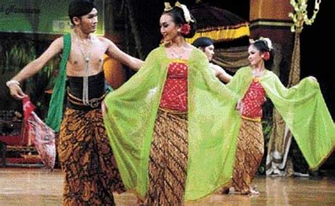 Tarian Tradisional Cirebon Jawa Barat Pesona Wisata Indonesia Otosection