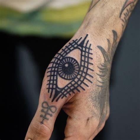 Philip Yarnell Ufo Tattoo Painting Tattoo Tattoo Shop White Ink
