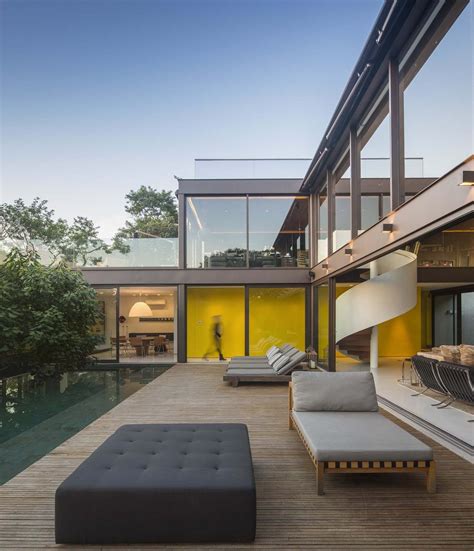 Striking Contemporary Dwelling Full Of Transparency And Light In Brazil