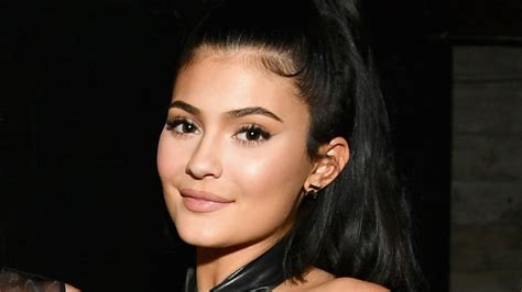 Kylie Jenner Becomes Worlds Youngest Billionaire Famous Person
