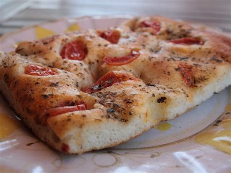 All focaccia contains olive oil, from a mere 2 tbsp in hazan's recipe to 150ml in the river cafe version. Basic Focaccia Bread - Honest Cooking