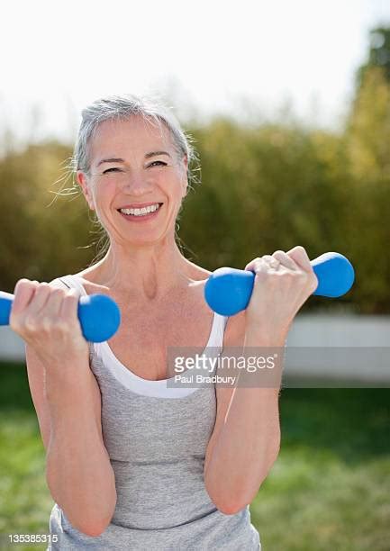 Mature Muscle Women Photos And Premium High Res Pictures Getty Images