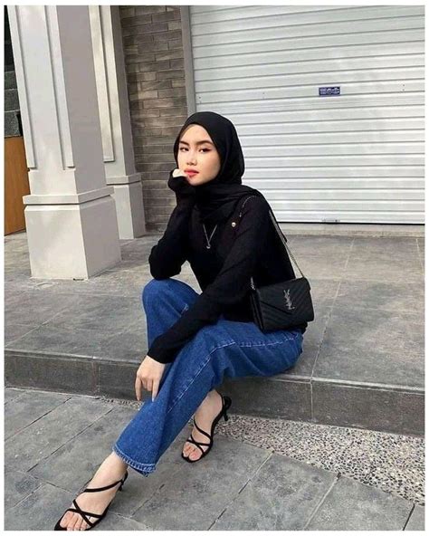 Ootd Hijab Baju Hitam Ootd Hijab Hijab Style Casual Fashion