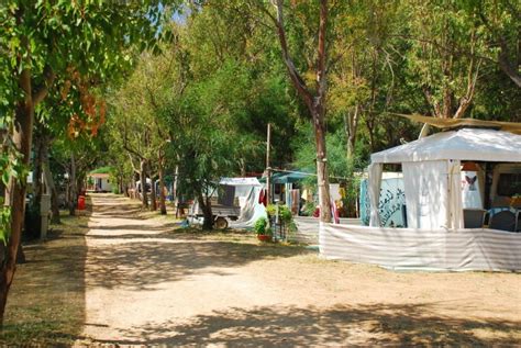 Camping Naturista Pizzo Greco Di Isola Di Capo Rizzuto KR Giro Per Campeggi