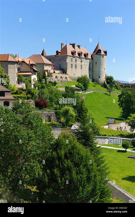 Chateau De Gruyeres Castle Hi Res Stock Photography And Images Alamy