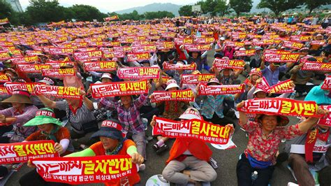 South Korean Villagers Protest Plans For Us Missile Defense System