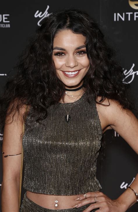 Vanessa Hudgens Style Clothes Outfits And Fashion Page 73 Of 109