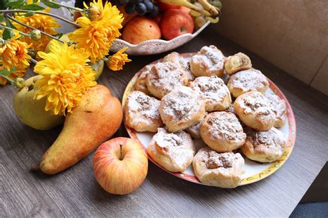 Bakina Kuhinja Starinske Fine Mekane Ružice Sa Orasima Bakina Kuhinja