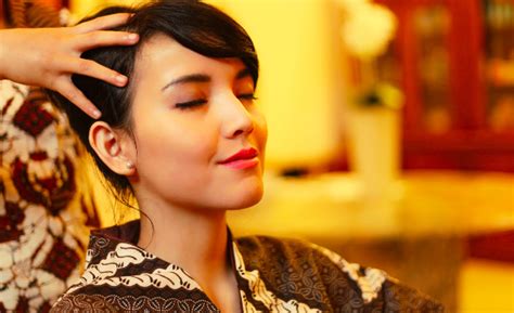 Pengobatan rumahan yang bisa dilakukan sebagai cara menghilangkan bisul dengan cepat adalah selalu menjaga kebersihan kulit. Tips, Terapi, Cara Menghilangkan Sakit Kepala Dengan ...