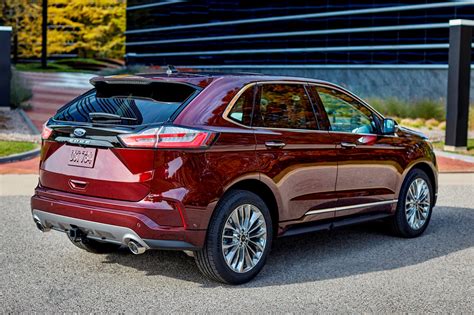 2023 Ford Edge Range Gets Big Discounts Before The Compact Crossover Is