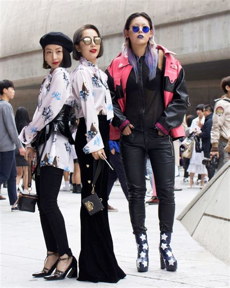 Street Style Seoul Fashion Week 29 Eclectic Looks From Outside The Spring 2017 Shows Fashion