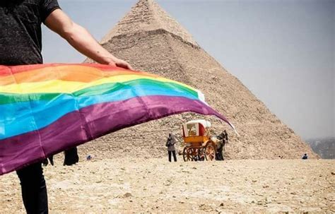 Police Launch Massive Hunt For Gays In Egypt Arrest Meaws Gay