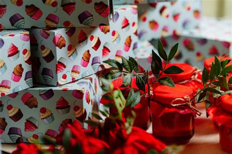 Le nostre ricette di dolci per bambini da preparare per tante occasioni: Regali Di Nozze Per Gli Ospiti: Scatole Con I Dolci, I ...