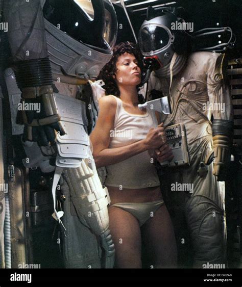 Sigourney Weaver Alien