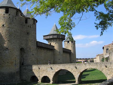 The 10 Best Restaurants In Carcassonne, France