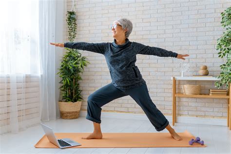 Some Of The Best Indoor Exercises For Seniors Springpoint Senior Living