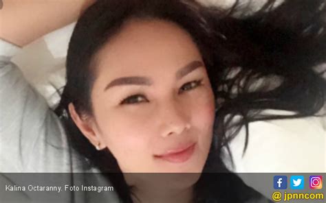 Kalina ocktaranny ungkap kekasih deddy corbuzier, sabrina chairunnisa turut bantu saat instagram miliknya diretas. Kalina Oktarani Mantap Ceraikan Suami, Ini Alasannya ...