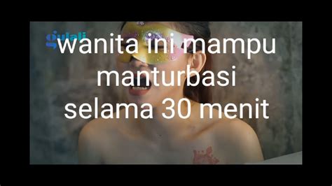 Tanya Langsung Pada Wanita Yang Kecanduan Sexx Dan Dia Mampu Manturbasi Selama 30 Menit Parodi