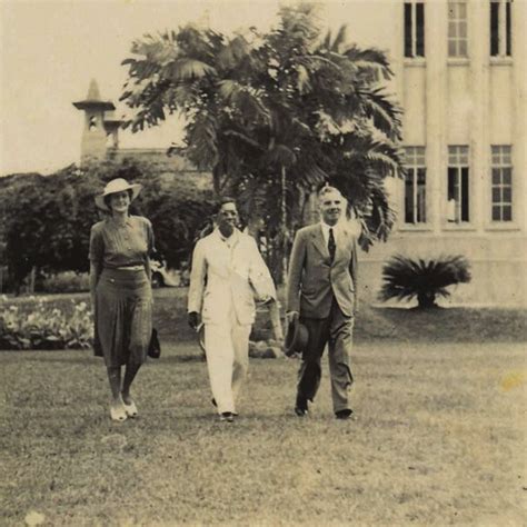 Lady Gent Sultan Abdul Aziz Of Perak And Sir Edward Gent Governor Of