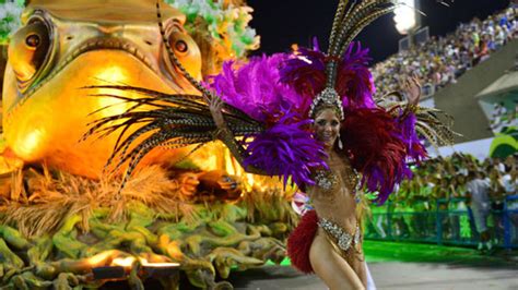 In Pictures Rio Celebrates Mardi Gras