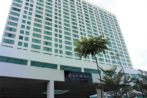 Located close to the waterfront kuching, various local eateries and exciting nightlife venues within the town, this hotel features 135 private rooms, all fitted with luscious beds and ensuite bathrooms. *Excellent Stay* Pullman Kuching Hotel - Hotel Review ...