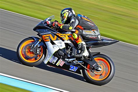 Everquip Racings Road To The British Superbike Paddock Thepitcrewonline