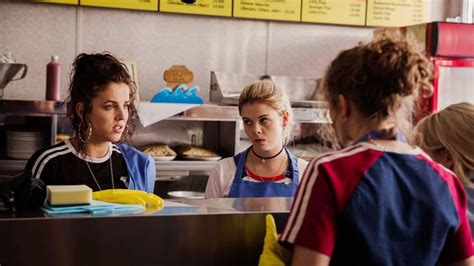 Jamie Lee Odonnell Left As Michelle Mallon On Derry Girls Derry