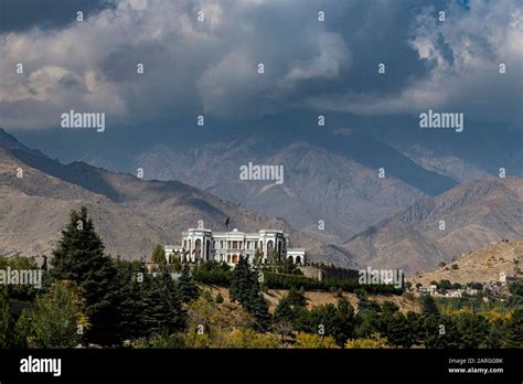 Paghman Hill Castle Hi Res Stock Photography And Images Alamy