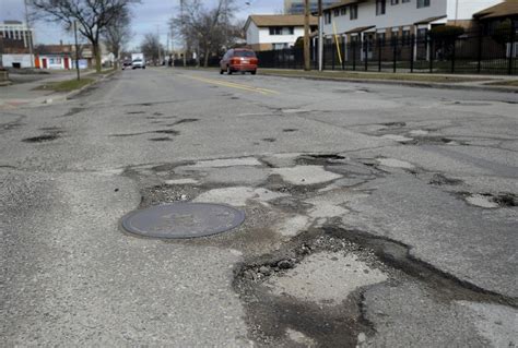 Bad Roads Cost Michigan Drivers Average Of 648 A Year In Additional