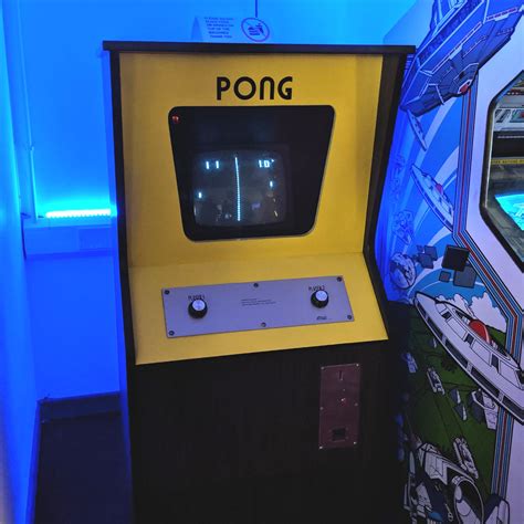 Found An Original Pong Machine In My Local Arcade Cade