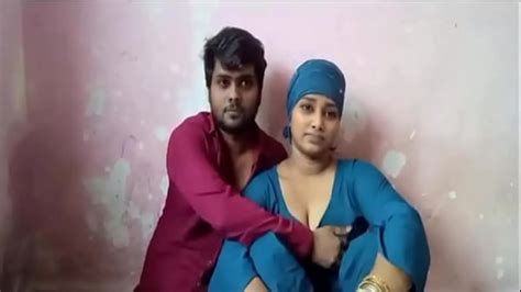 Desi Indian Girlfriend Ko Apna Land Chusaya Phir Uski Choot Ko Choda Hard Sex Indian Village