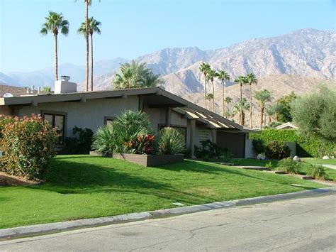 Russell Hill Palm Springs Area Real Estate Listed 983 E Sierra Way