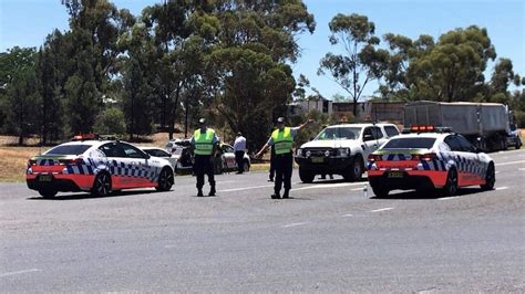 Two Killed In Crash Near Dubbo After Truck Allegedly Fails To Stop At