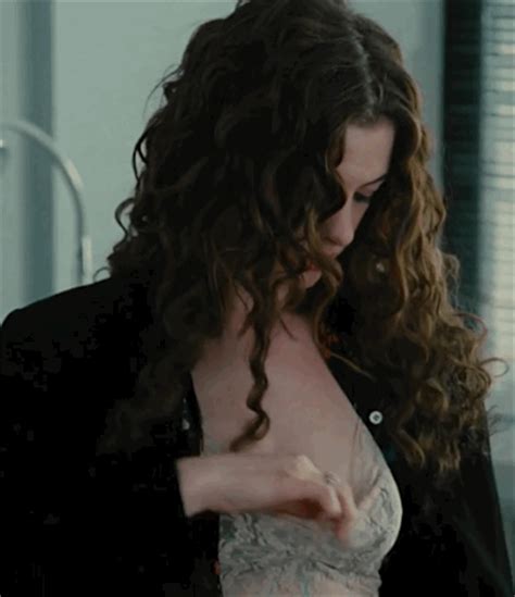 Anne Hathaway Naked Scene From Serenity On Scandalplanet Xhamster The Best Porn Website