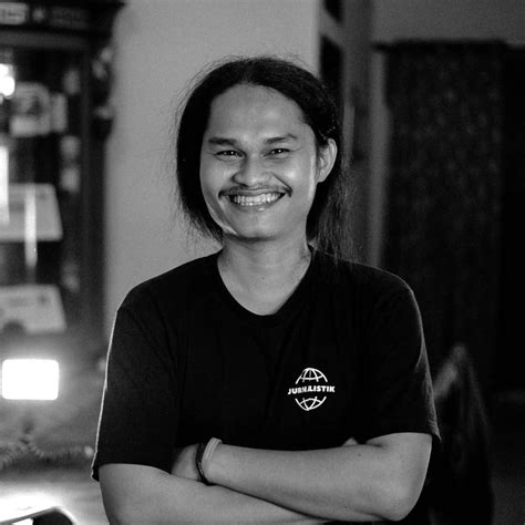 Agus Mawan, Pengarang di Bollo.id