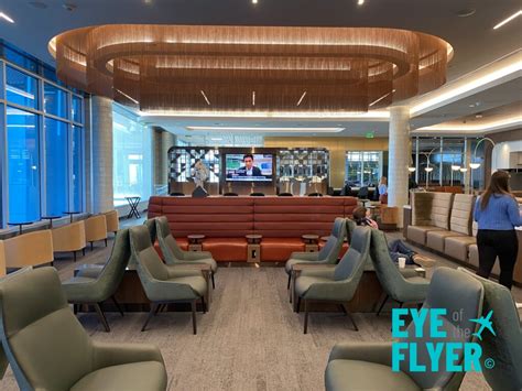 Delta Sky Club Minneapolis G Concourse Review Seating 1 Eye Of The Flyer