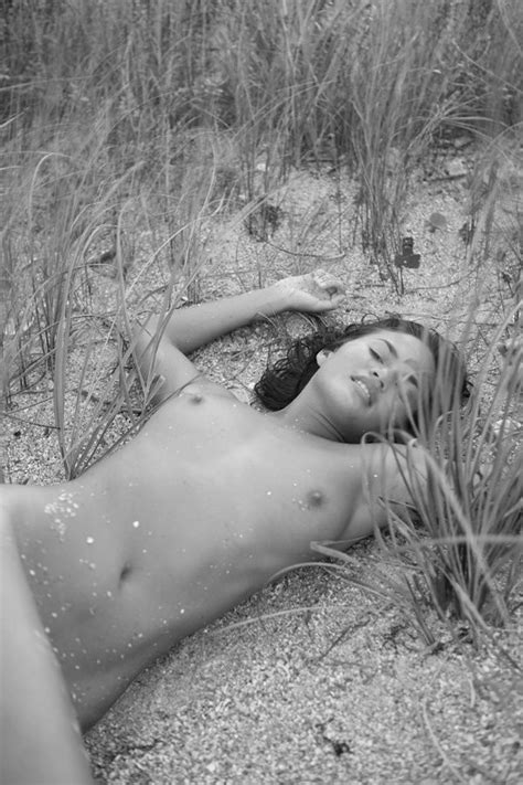 Nude Girls Beach Sex Porn Pics Sex Photos Xxx Images Sanaturnock